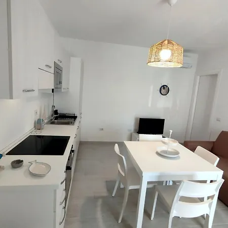 Mary G 2 In 1 Apartament